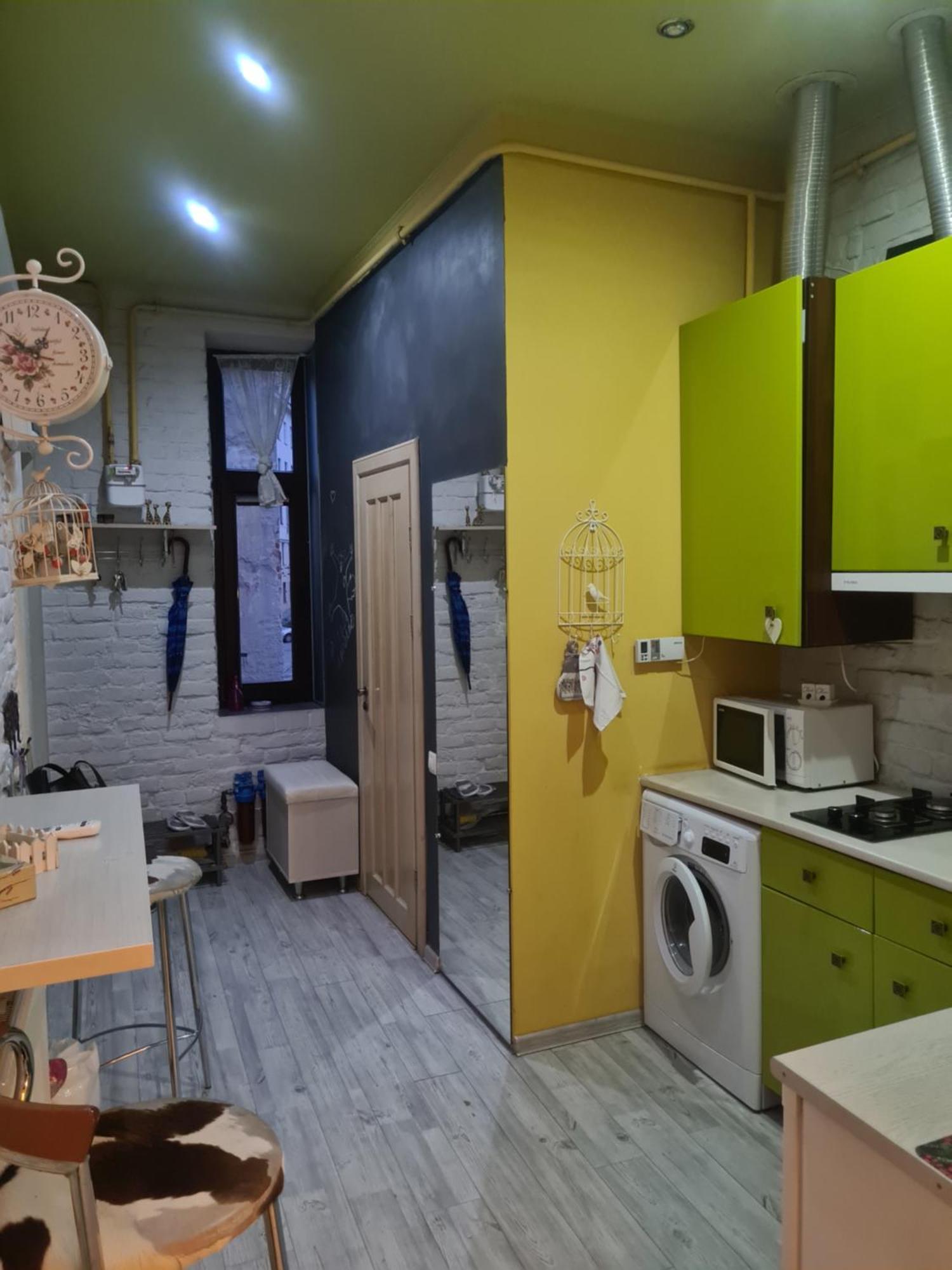 Cozy Compact Flat In The City Center Lemberg Zimmer foto